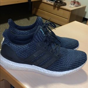 Ultraboost Parley in Navy Blue/Black